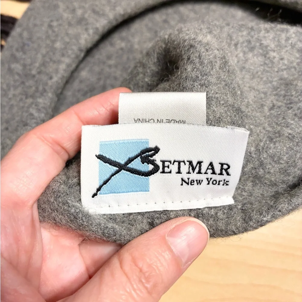NEW Y2K Betmar Pure New Wool Gray Beret Woolmark Certified